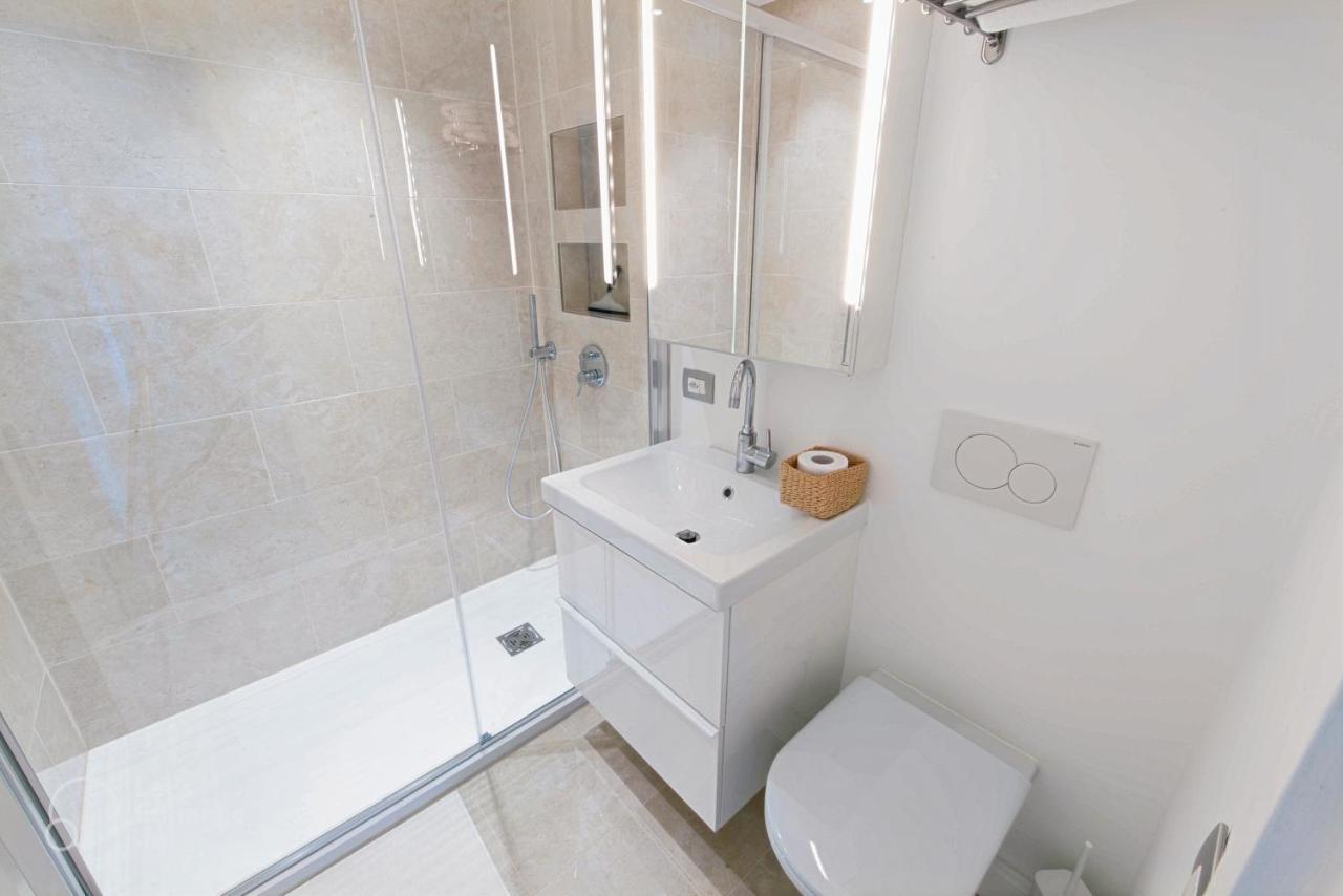 Lakeview Panorama Penthouse With Washer & Dryer Lugano Luaran gambar